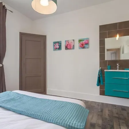 Belle Maison Au Coeur De Avec Piscine Privee, Cabotte Dionysos Beaune (Cote d'Or)