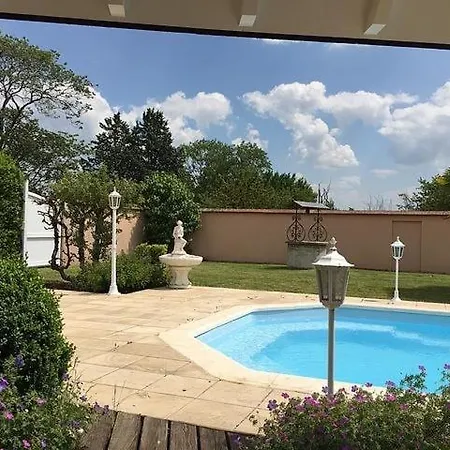 Belle Maison Au Coeur De Avec Piscine Privee, Cabotte Dionysos Villa *