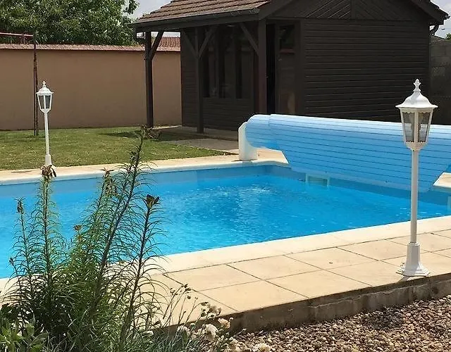 Belle Maison Au Coeur De Avec Piscine Privee, Cabotte Dionysos *